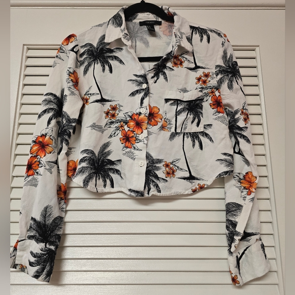Forever 21 - Tropical Floral Long-Sleeve Crop Top